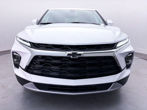 Used 2024 Chevrolet Blazer LT FWD image 9