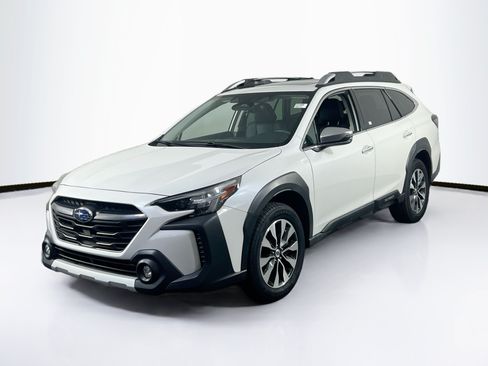 Used 2023 Subaru Outback Touring AWD/4WD image 1