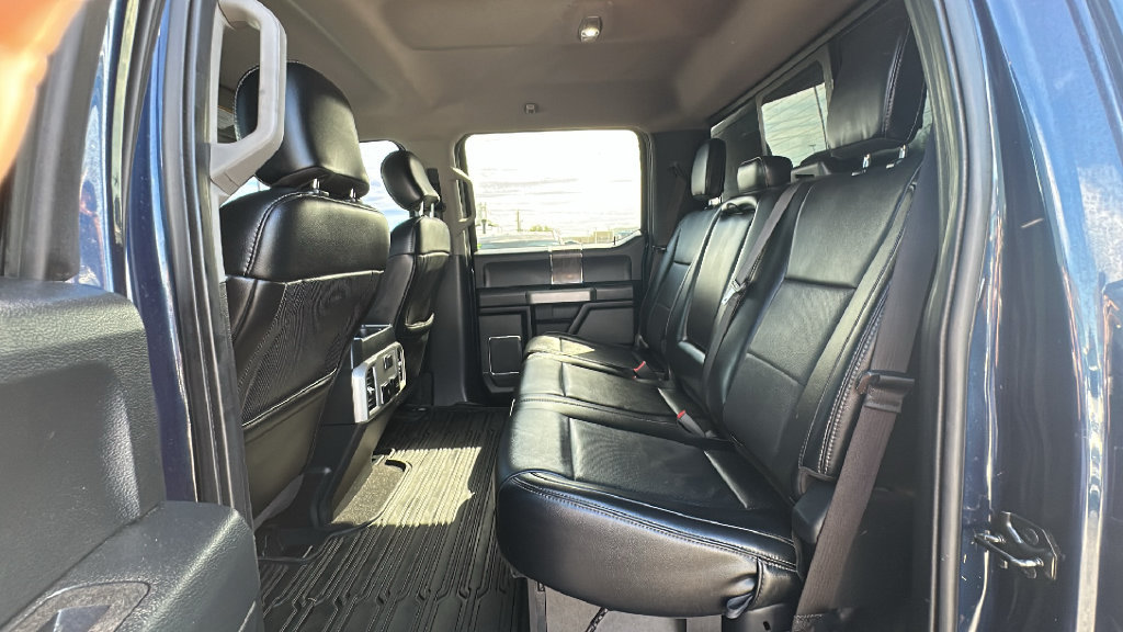 Used 2019 Ford F250 Lariat w/ Lariat Ultimate Package AWD/4WD image 34