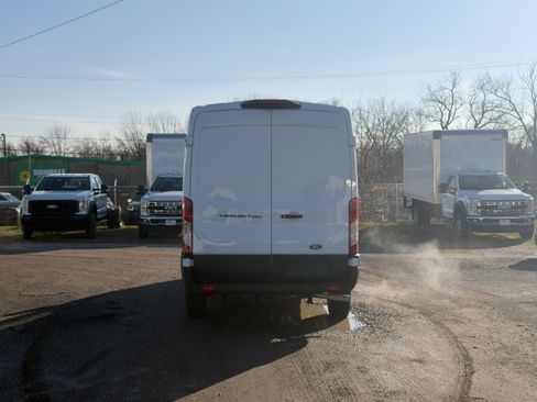 New 2026 Ford Transit 250 148 Medium Roof RWD image 6