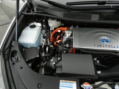 Used 2019 Toyota Mirai image 76