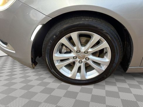 Used 2015 Chrysler 200 Limited image 19