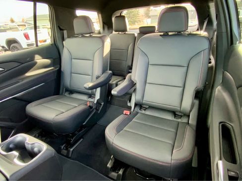 New 2026 Chevrolet Traverse Z71 w/ Enhanced Driving Package image 31