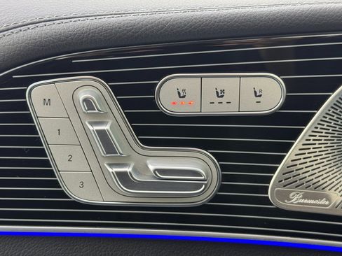 Used 2024 Mercedes-Benz GLS 580 4MATIC image 18