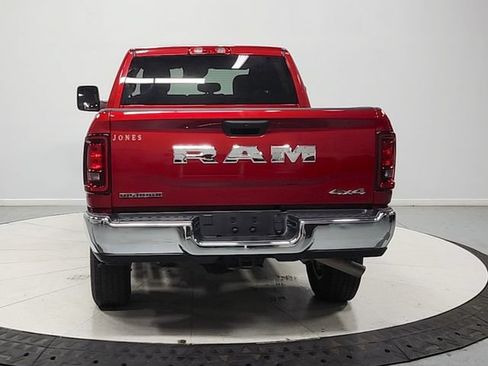 Used 2026 RAM 2500 Big Horn AWD/4WD image 7