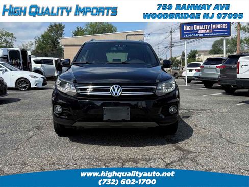 Used 2014 Volkswagen Tiguan R-Line AWD/4WD image 2