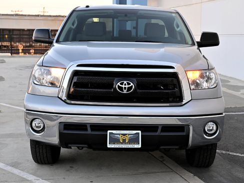 Used 2012 Toyota Tundra 2WD Double Cab image 9