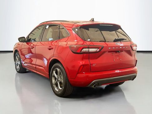 Used 2023 Ford Escape ST-Line w/ Tech Pack #1 FWD image 6