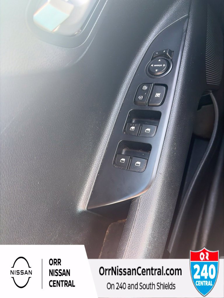 Used 2023 Kia Rio S w/ Technology Package FWD image 14