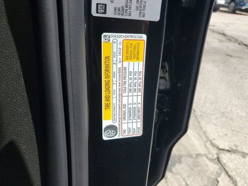 New 2026 GMC Yukon AT4 AWD/4WD image 31