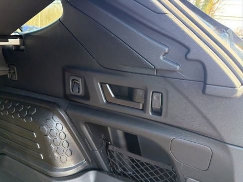 Used 2025 Subaru Outback Wilderness w/ Wilderness Package image 11