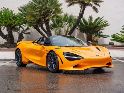 New 2026 McLaren 750S Spider image 16