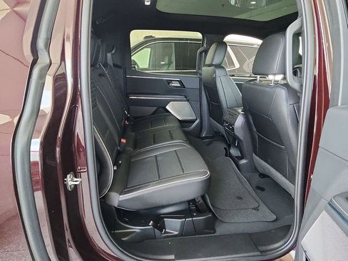 Certified 2025 GMC Sierra EV Denali AWD/4WD image 26