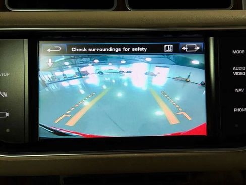Used 2013 Land Rover Range Rover HSE AWD/4WD image 41