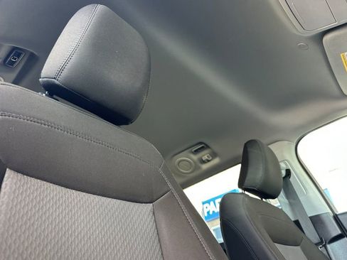 Used 2022 Ford Explorer XLT image 21