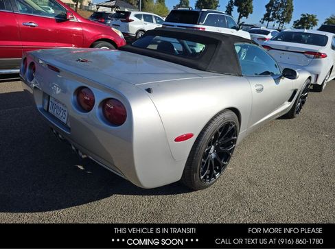 Used 2004 Chevrolet Corvette Convertible w/ Preferred Equipment Group RWD image 3