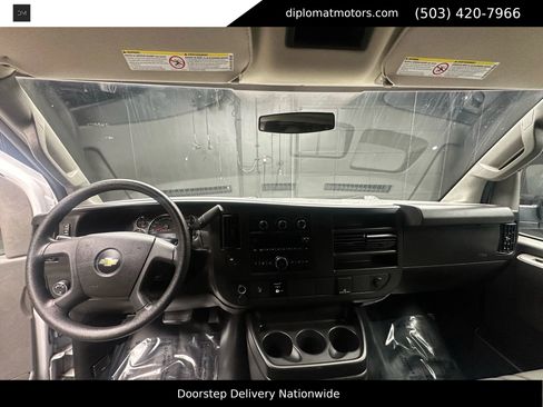 Used 2017 Chevrolet Express 2500 LS image 25