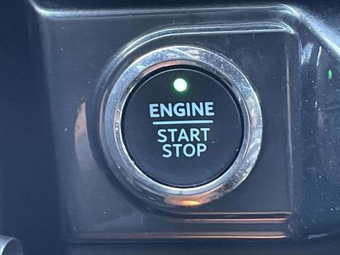 Used 2022 Ford F150 XLT w/ Equipment Group 302A High AWD/4WD image 18