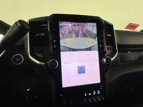 Used 2025 RAM 2500 Big Horn image 17