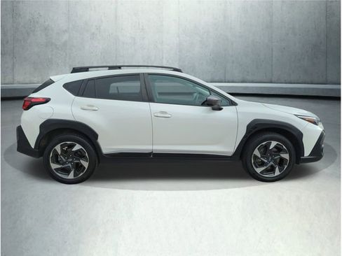 Used 2024 Subaru Crosstrek 2.5i Limited image 7