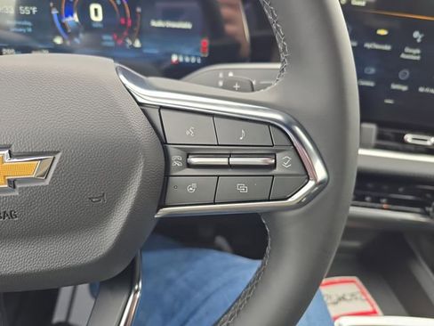 New 2026 Chevrolet Equinox LT w/ LPO, Floor Liner Package image 17