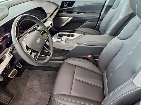 New 2026 Cadillac Optiq Luxury 1 AWD/4WD image 15