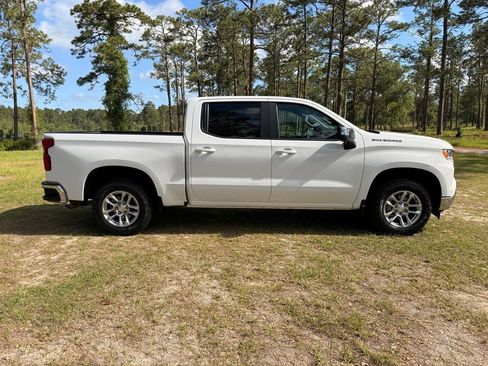 Used 2023 Chevrolet Silverado 1500 LT w/ Max Trailering Package RWD image 6