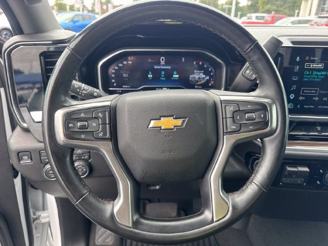 Used 2025 Chevrolet Silverado 2500 LT w/ Convenience Package AWD/4WD image 18