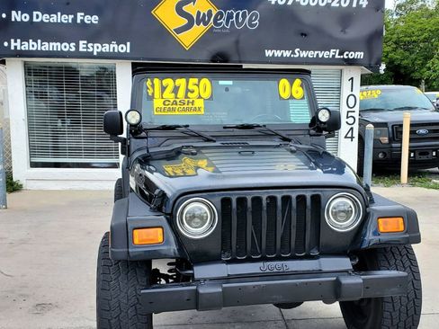 Used 2006 Jeep Wrangler X w/ Jeep 65th Anniversary Edition AWD/4WD image 4