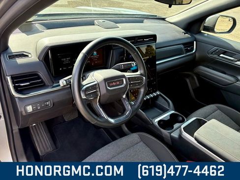 Used 2025 GMC Terrain Elevation image 11