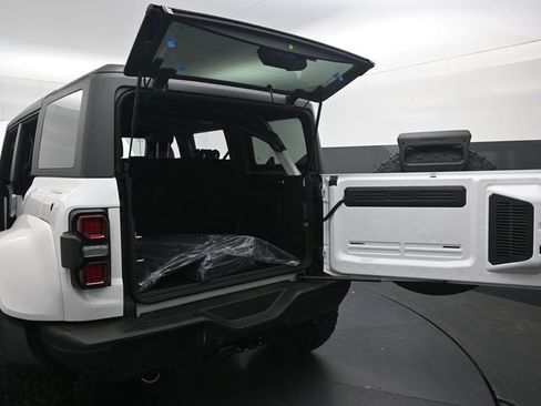 New 2026 Ford Bronco Raptor AWD/4WD image 19
