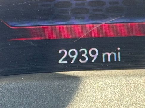 Used 2025 RAM 3500 Tradesman w/ Chrome Appearance Group image 35