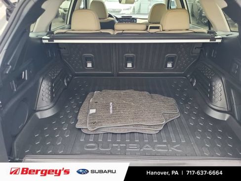 Certified 2022 Subaru Outback Limited AWD/4WD image 14