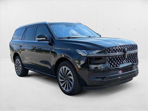 New 2025 Lincoln Navigator Black Label image 7