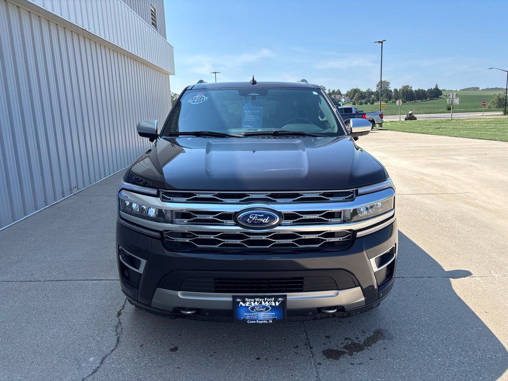 Certified 2024 Ford Expedition Platinum AWD/4WD image 2