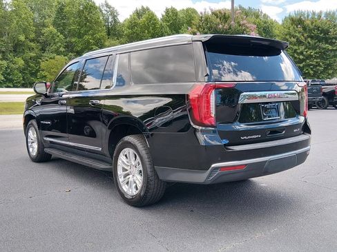 Used 2021 GMC Yukon XL SLT AWD/4WD image 6