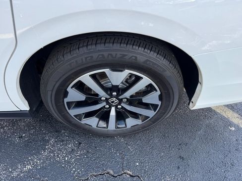 Certified 2025 Honda Odyssey EX-L image 8