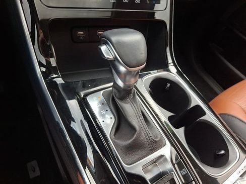 Used 2024 Kia Carnival SX Prestige FWD image 17