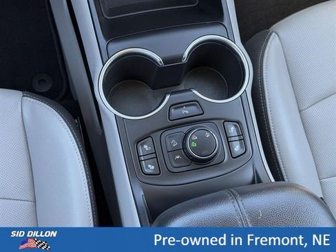 Certified 2023 GMC Terrain SLT w/ Infotainment Package II AWD/4WD image 12