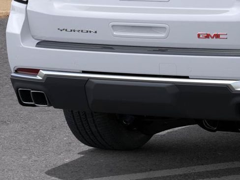 New 2026 GMC Yukon Denali w/ Advanced Technology Package AWD/4WD image 14