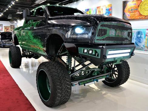 Used 2010 Dodge Ram 3500 Truck SLT w/ HD Snow Plow Prep Group image 3