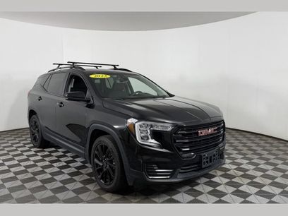 Used 2023 GMC Terrain SLE w/ Driver Convenience Package