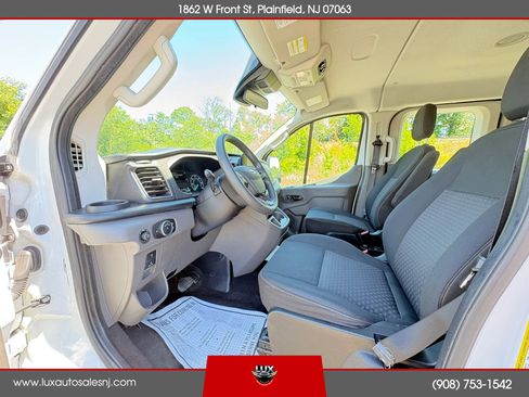 Used 2021 Ford Transit 350 XLT RWD image 11