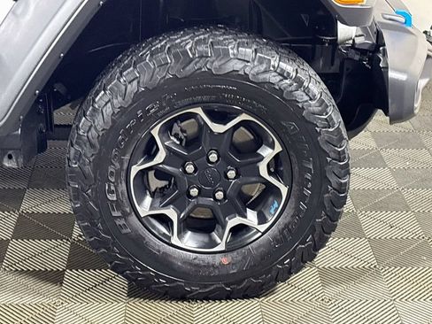 Used 2023 Jeep Wrangler Unlimited Rubicon 4xe w/ Cold Weather Group AWD/4WD image 23