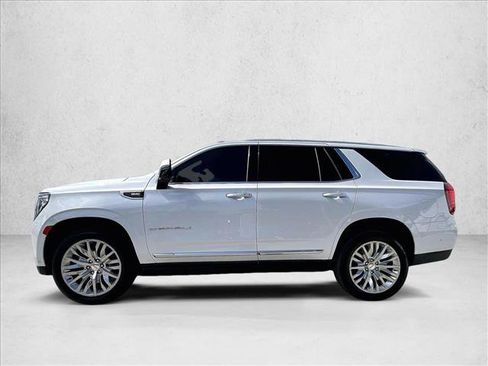 Used 2023 GMC Yukon Denali w/ Advanced Technology Package image 6