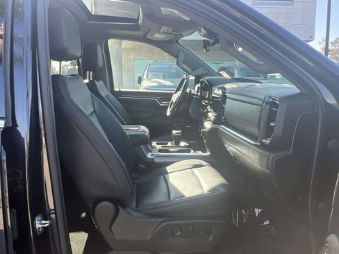 Used 2022 Chevrolet Silverado 1500 LTZ w/ LTZ Premium Package image 28