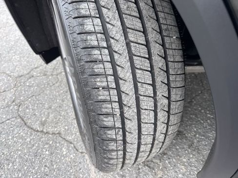 Used 2023 Acura MDX SH-AWD image 34