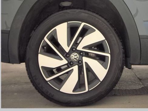 Used 2025 Volkswagen Atlas SE AWD/4WD image 20