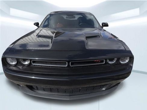 Used 2015 Dodge Challenger R/T Plus RWD image 2