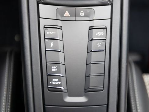 Used 2018 Porsche 911 GT3 image 18